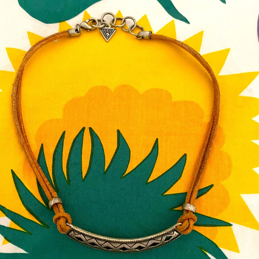 Western style necklace silver with leather cord
